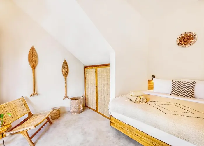 New Fresh 3bd Prime Location Villa Seminyak