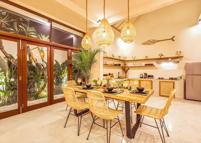 New Fresh 3bd Prime Location Villa *